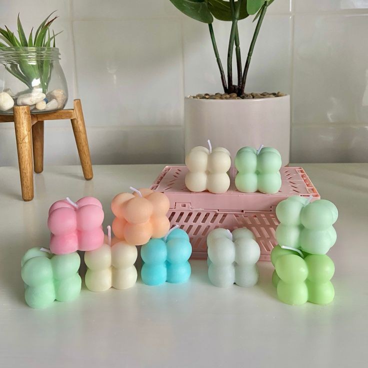 Mini Bubbles Candle
