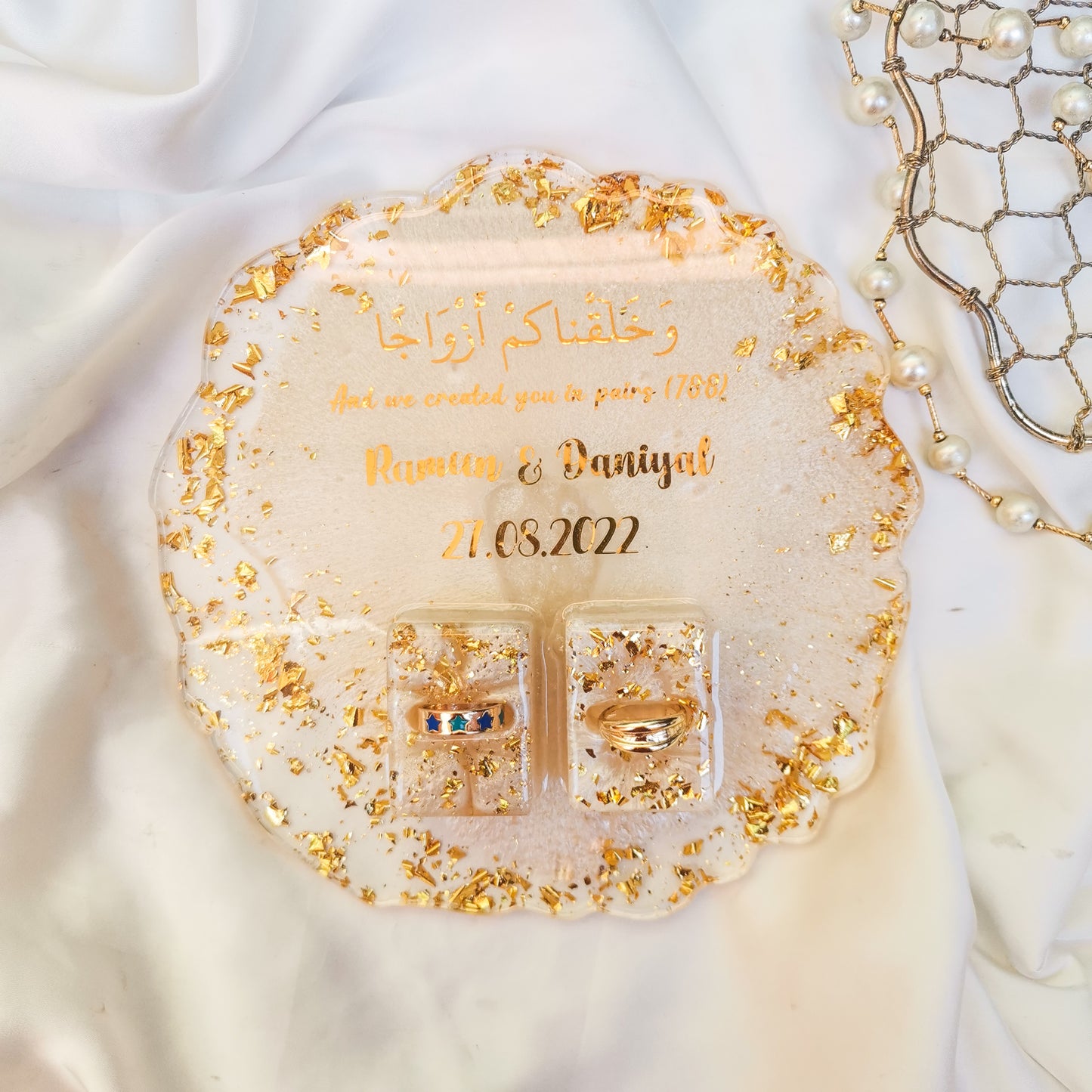 Engagement Tray