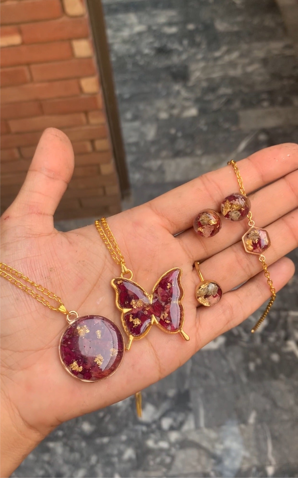 Personalised Pendant Each1