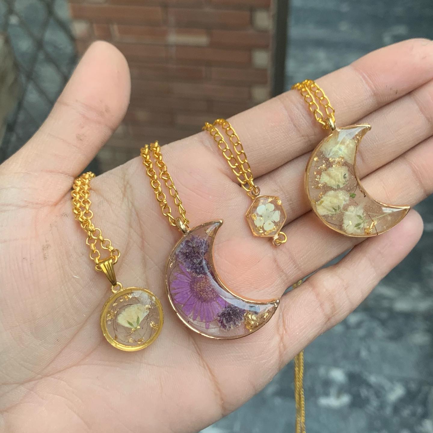 Floral Cute Moon Pendant