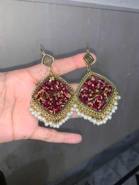 Gulab Resin Jhumka Square