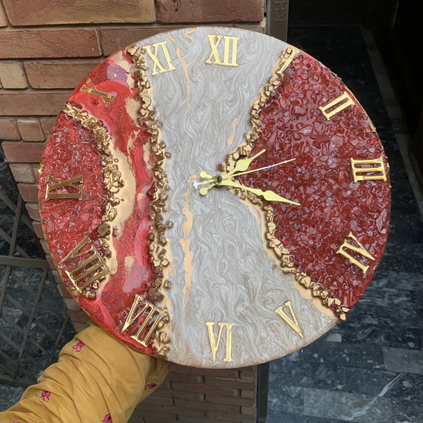 Resin Geode Wall Clock Mehroon