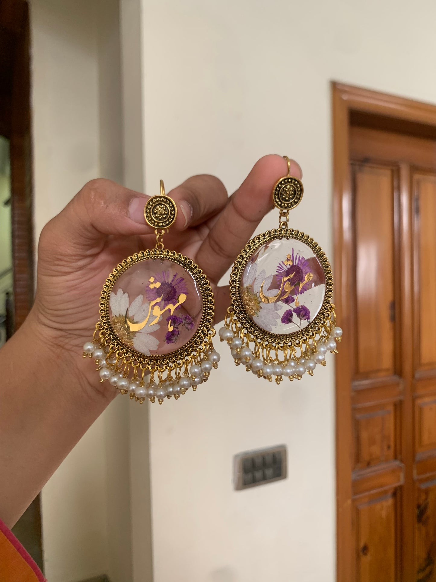 Lilac White Resin Jhumka